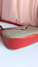 Load image into Gallery viewer, Cara Bag- Red &amp; Tan
