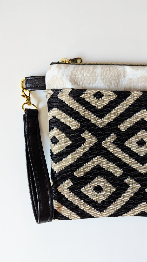 Clara Wristlet