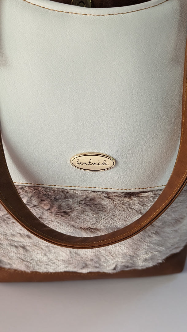 Camden Bucket Bag (Gaudalupe by Shamballa) White