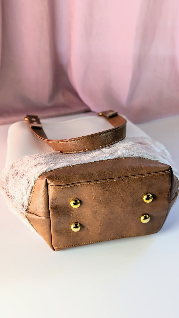 Camden Bucket Bag (Gaudalupe by Shamballa) White