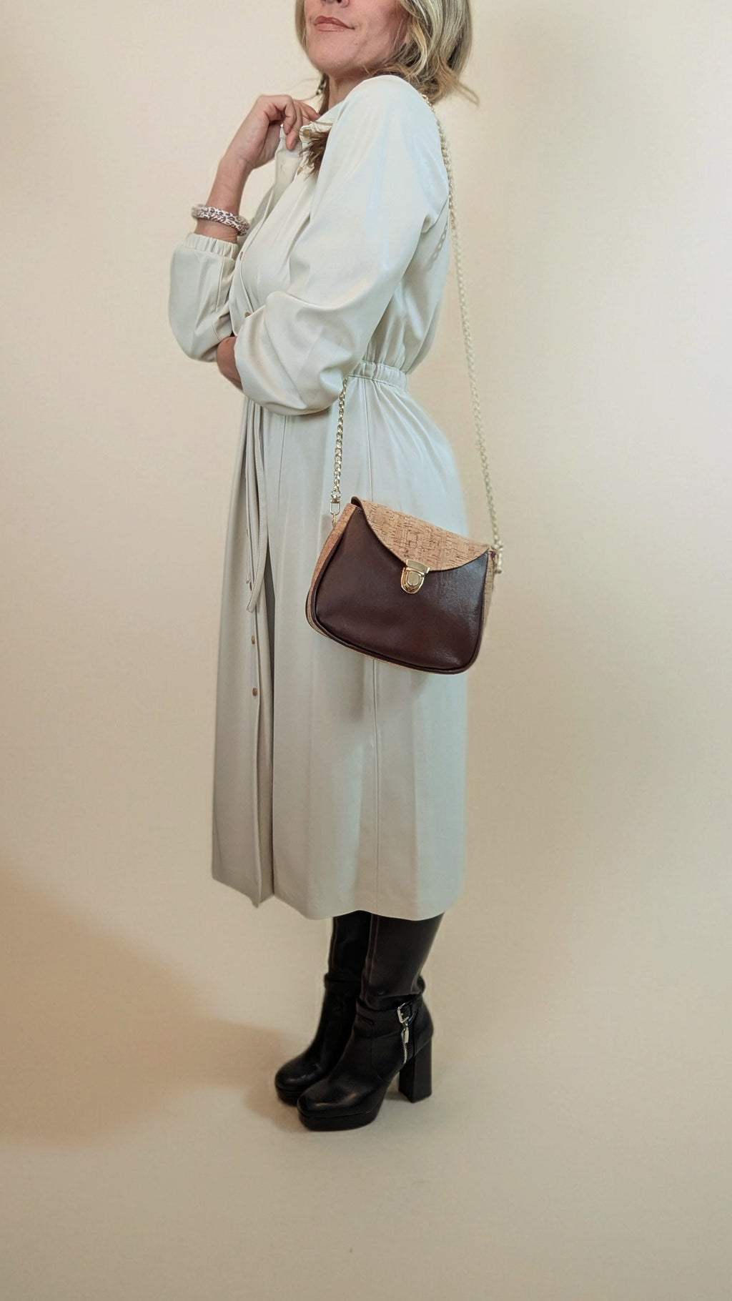 Cara Mini- Chocolate & Cork