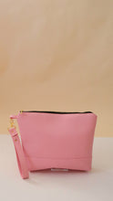 Load image into Gallery viewer, Cali Clutch- Bubble Gum Pink
